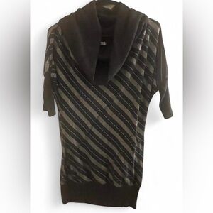 Papaya Y2K Vintage Striped Black and Gray Women's Sweater